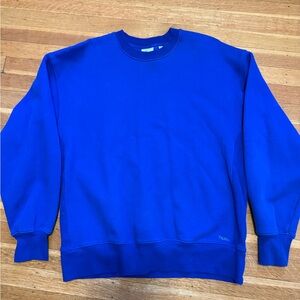 Aritzia TNA boyfriend crewneck
